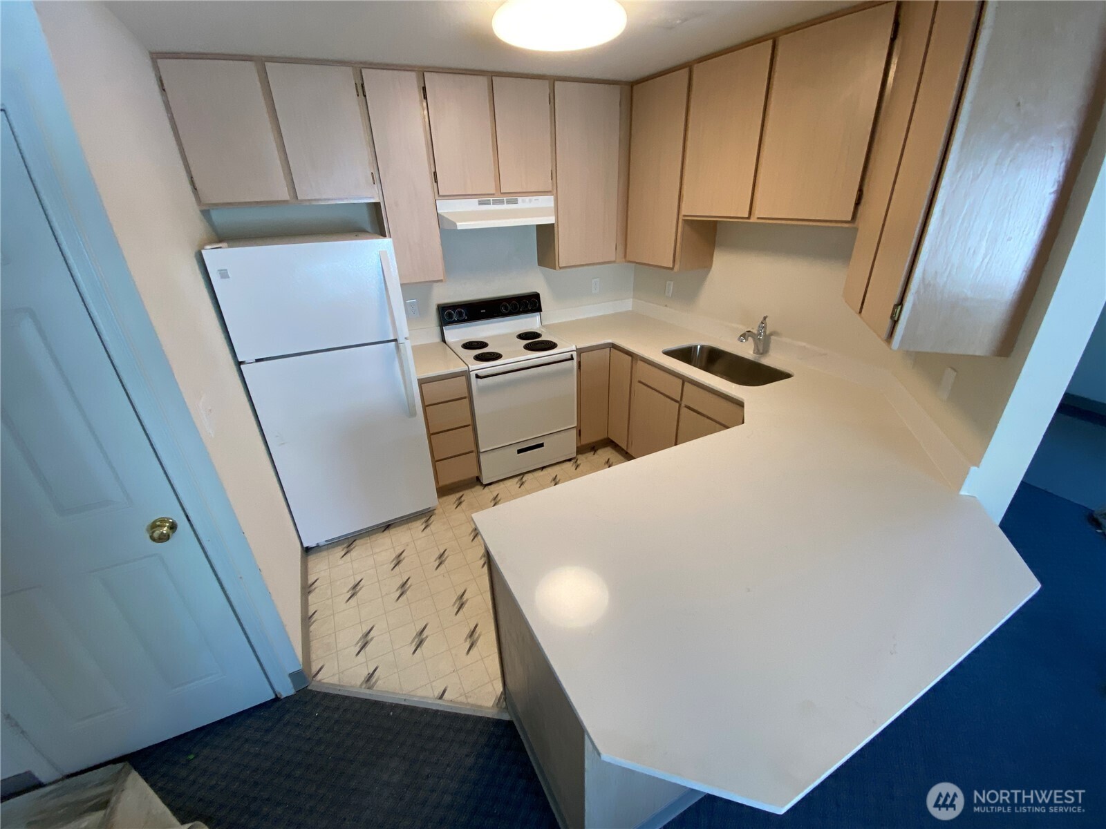 806 E White Birch Avenue , Ellensburg, WA 98926