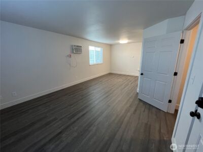 806 E White Birch Avenue , Ellensburg, WA 98926 - Photo 2