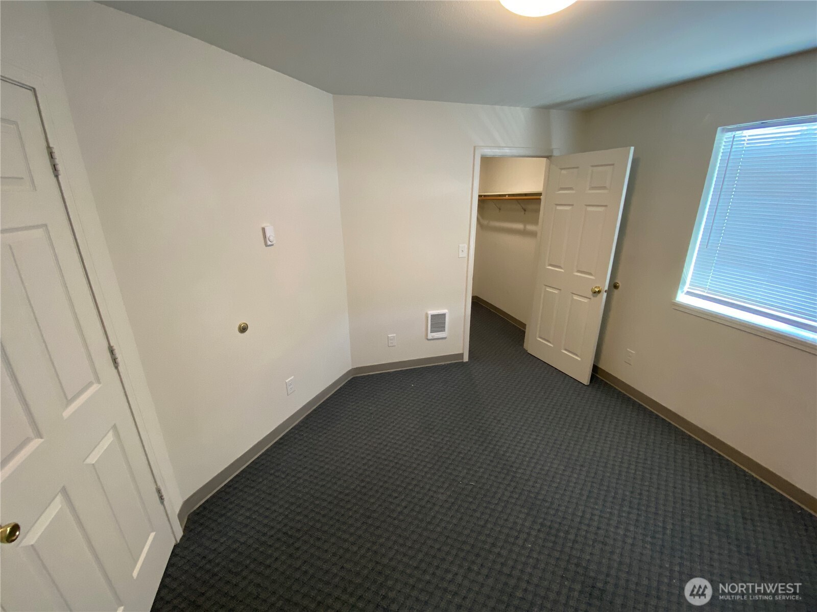 806 E White Birch Avenue , Ellensburg, WA 98926