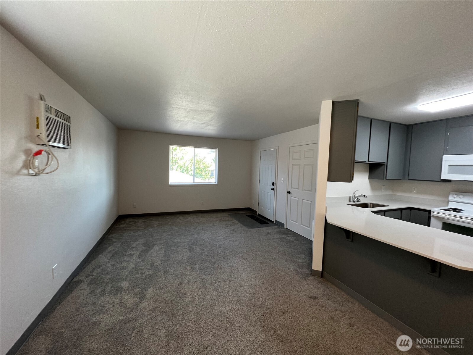 806 E White Birch Avenue , Ellensburg, WA 98926