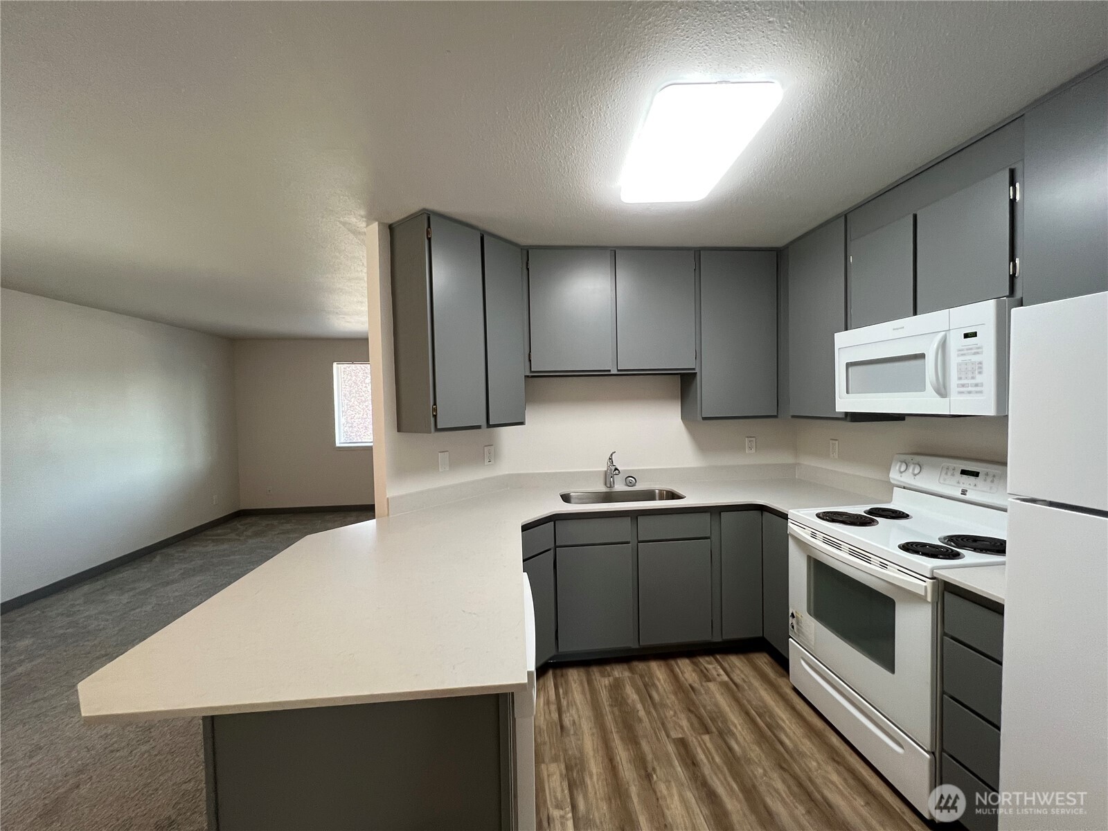 806 E White Birch Avenue , Ellensburg, WA 98926