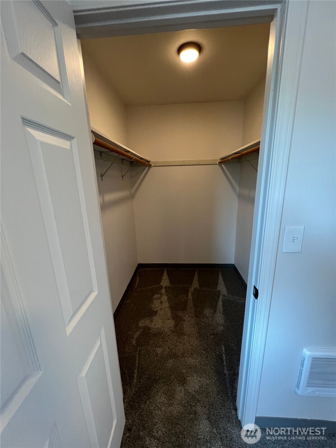 806 E White Birch Avenue , Ellensburg, WA 98926