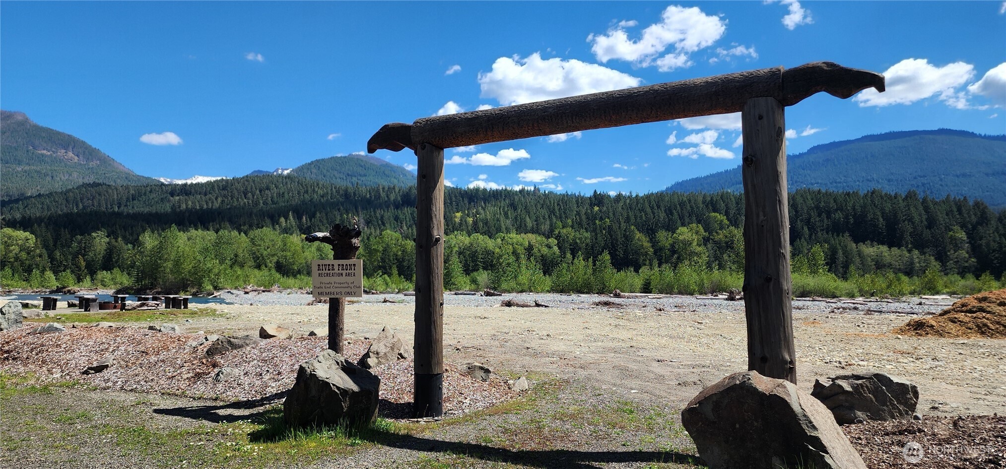 113 Cottonwood Lane , Packwood, WA 98361