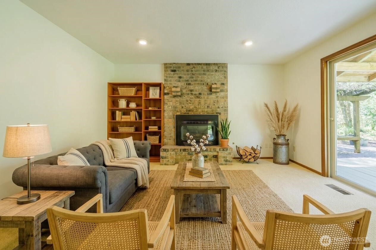 3115 Friendly Grove Road NE, Olympia, WA 98506
