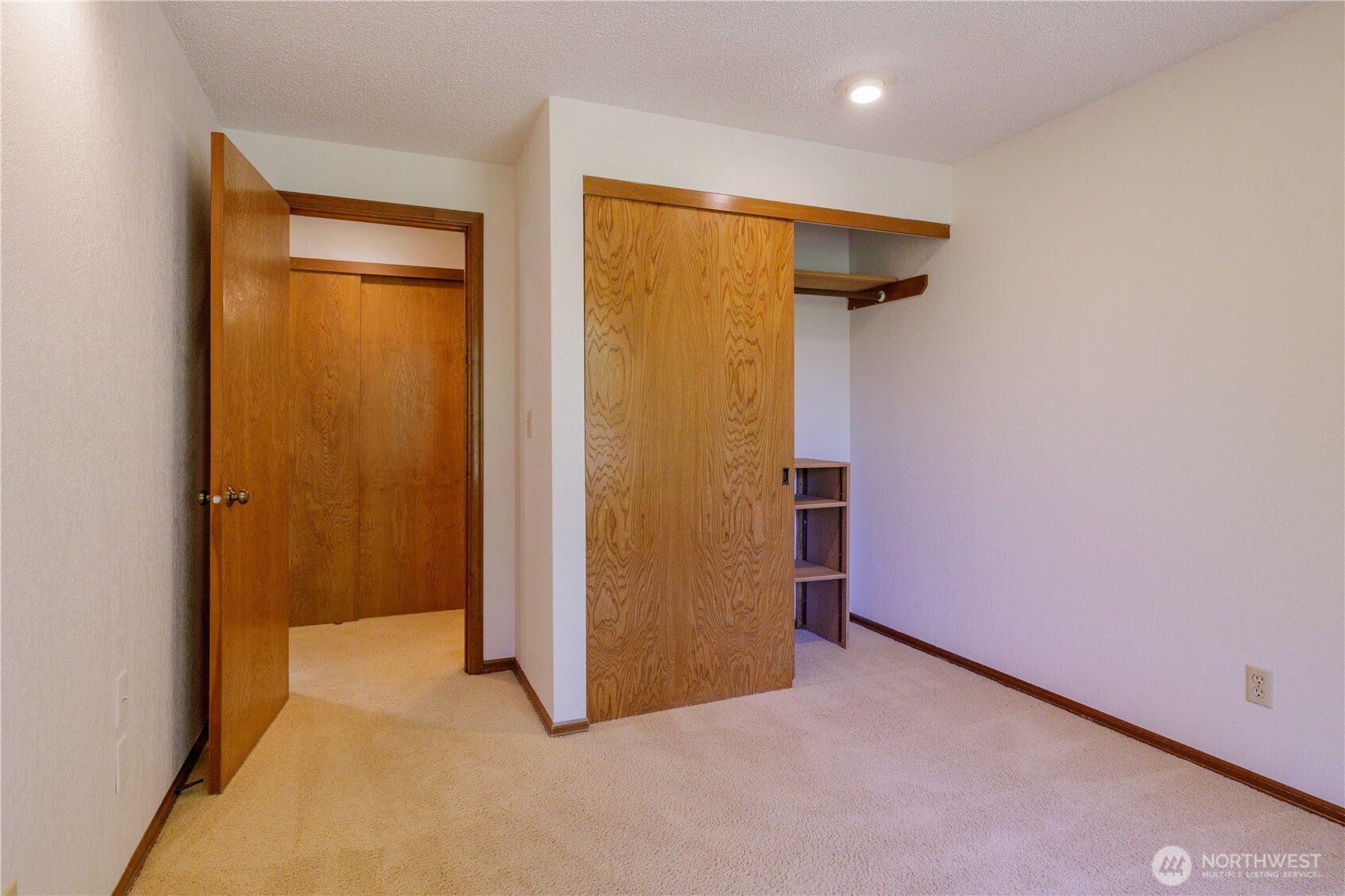 3115 Friendly Grove Road NE, Olympia, WA 98506