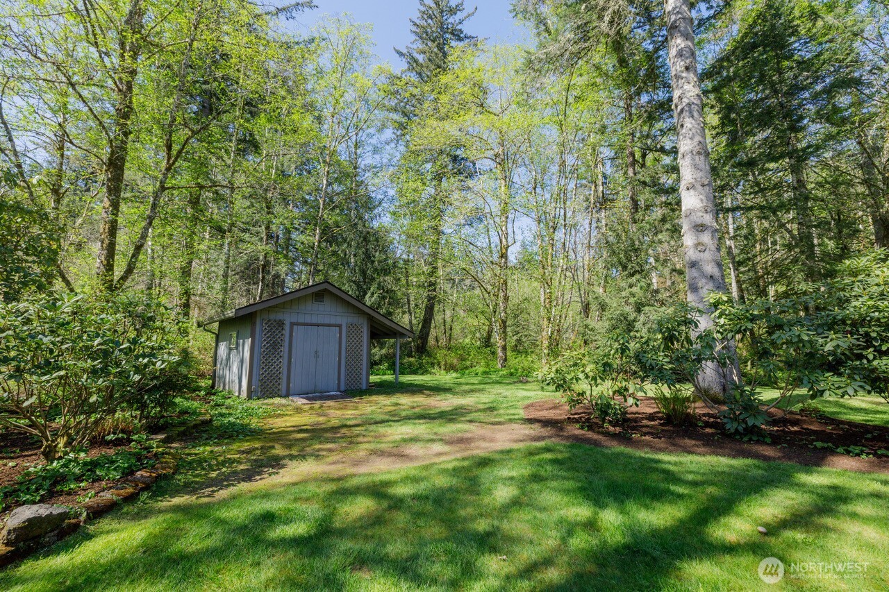 3115 Friendly Grove Road NE, Olympia, WA 98506