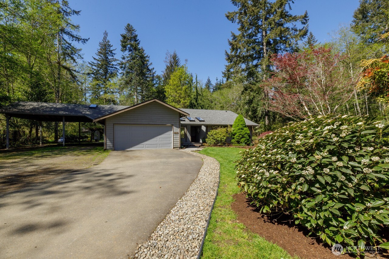 3115 Friendly Grove Road NE, Olympia, WA 98506
