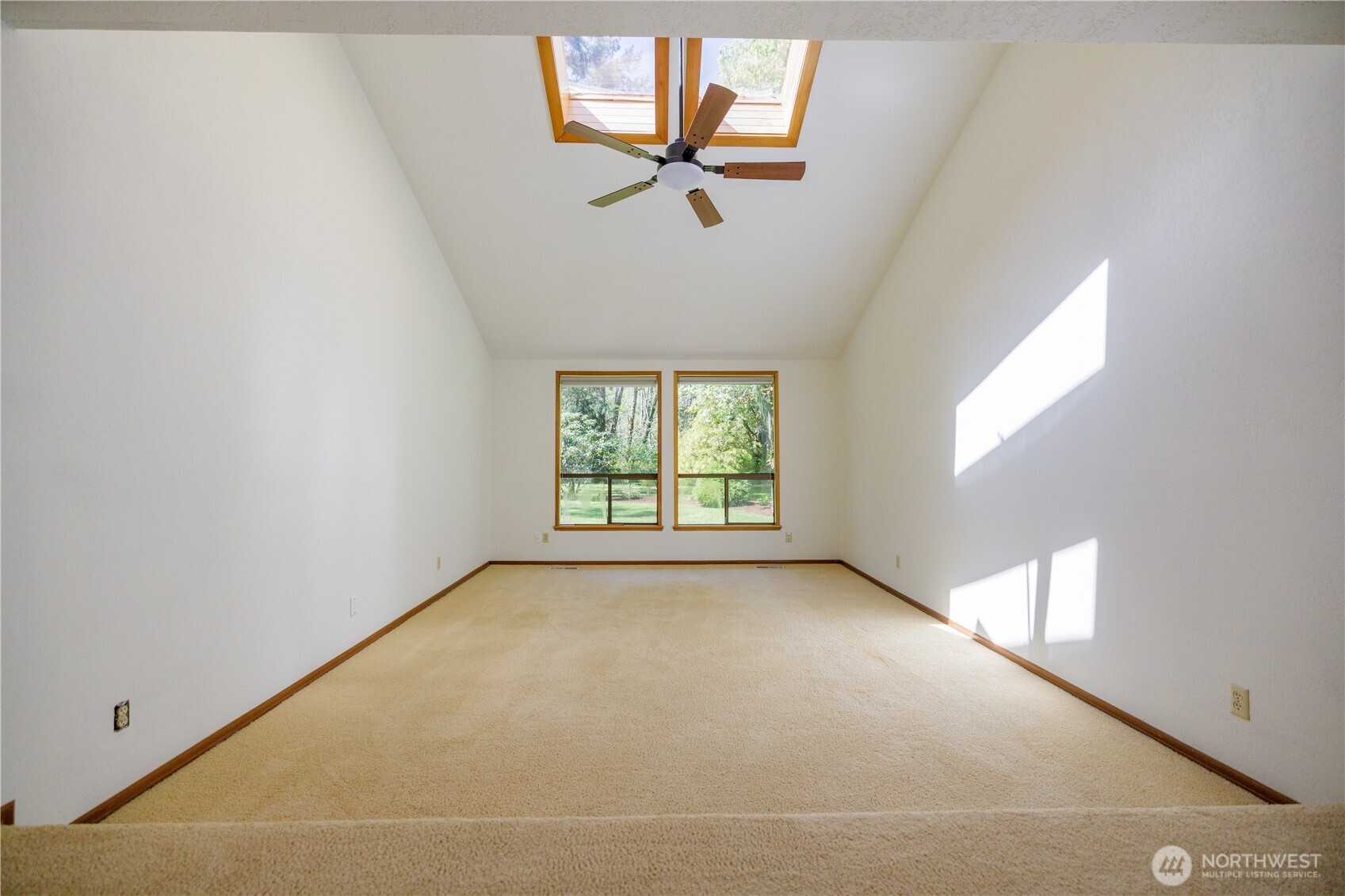 3115 Friendly Grove Road NE, Olympia, WA 98506