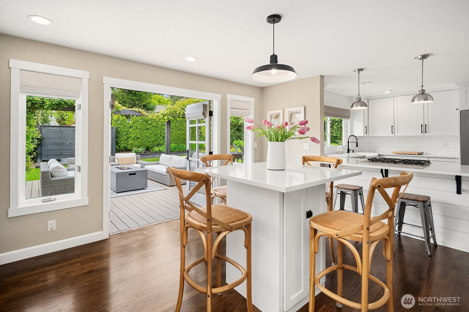 3819 204th Avenue NE, Sammamish, WA 98074