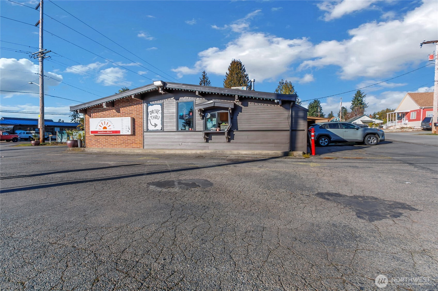 32616 3rd Avenue , Black Diamond, WA 98010