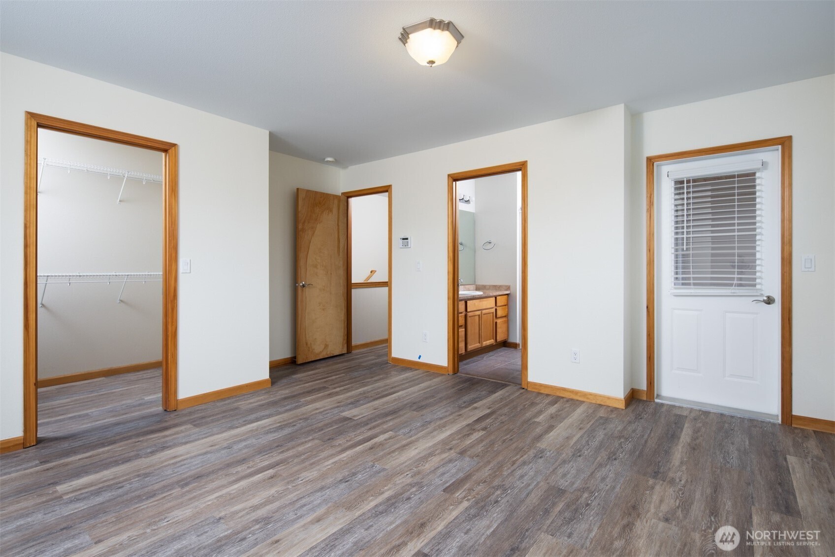 1100 E Illinois Street , Bellingham, WA 98226