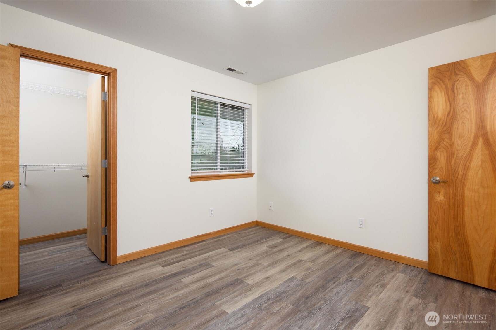 1100 E Illinois Street , Bellingham, WA 98226