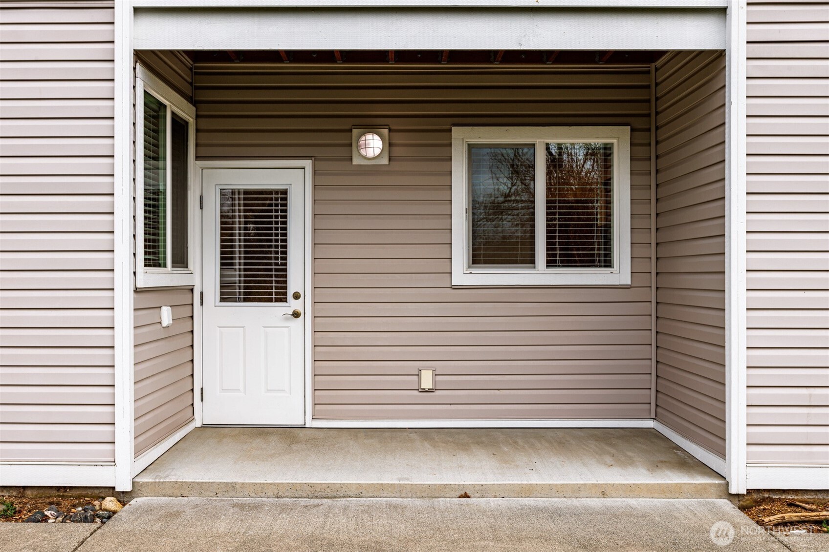 1100 E Illinois Street , Bellingham, WA 98226