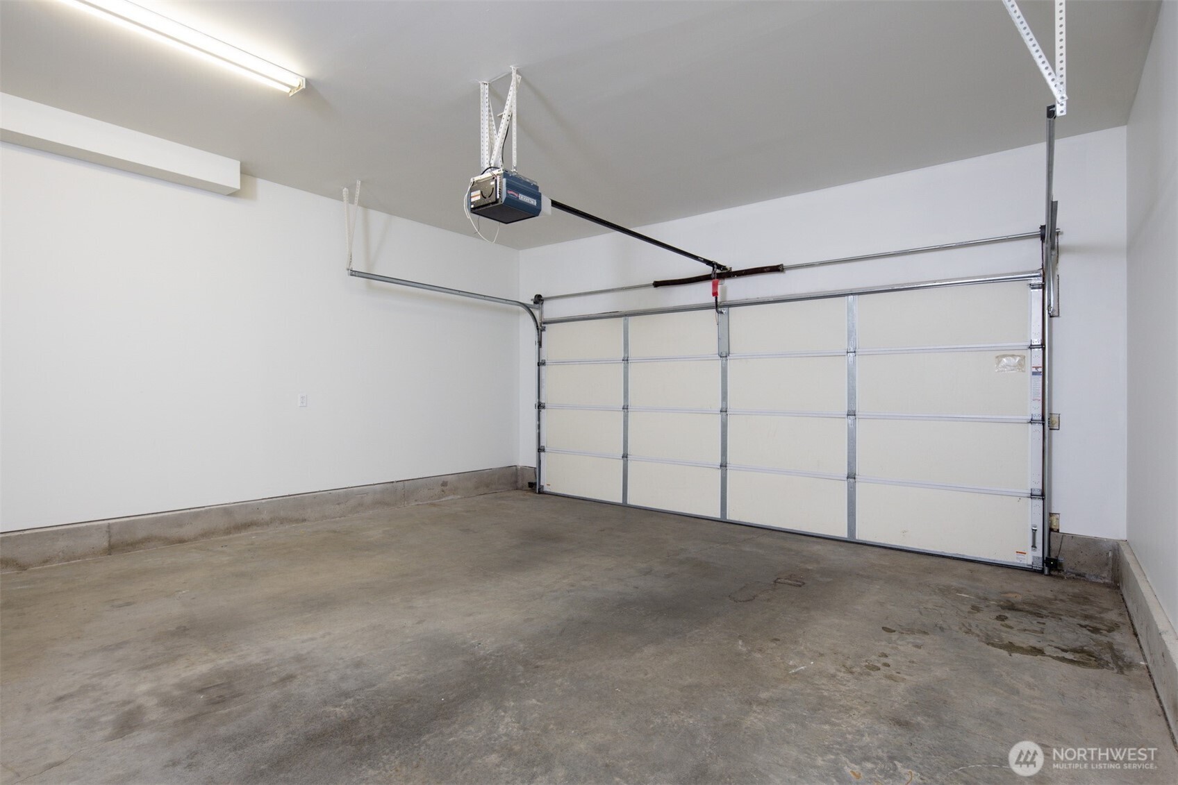 1100 E Illinois Street , Bellingham, WA 98226