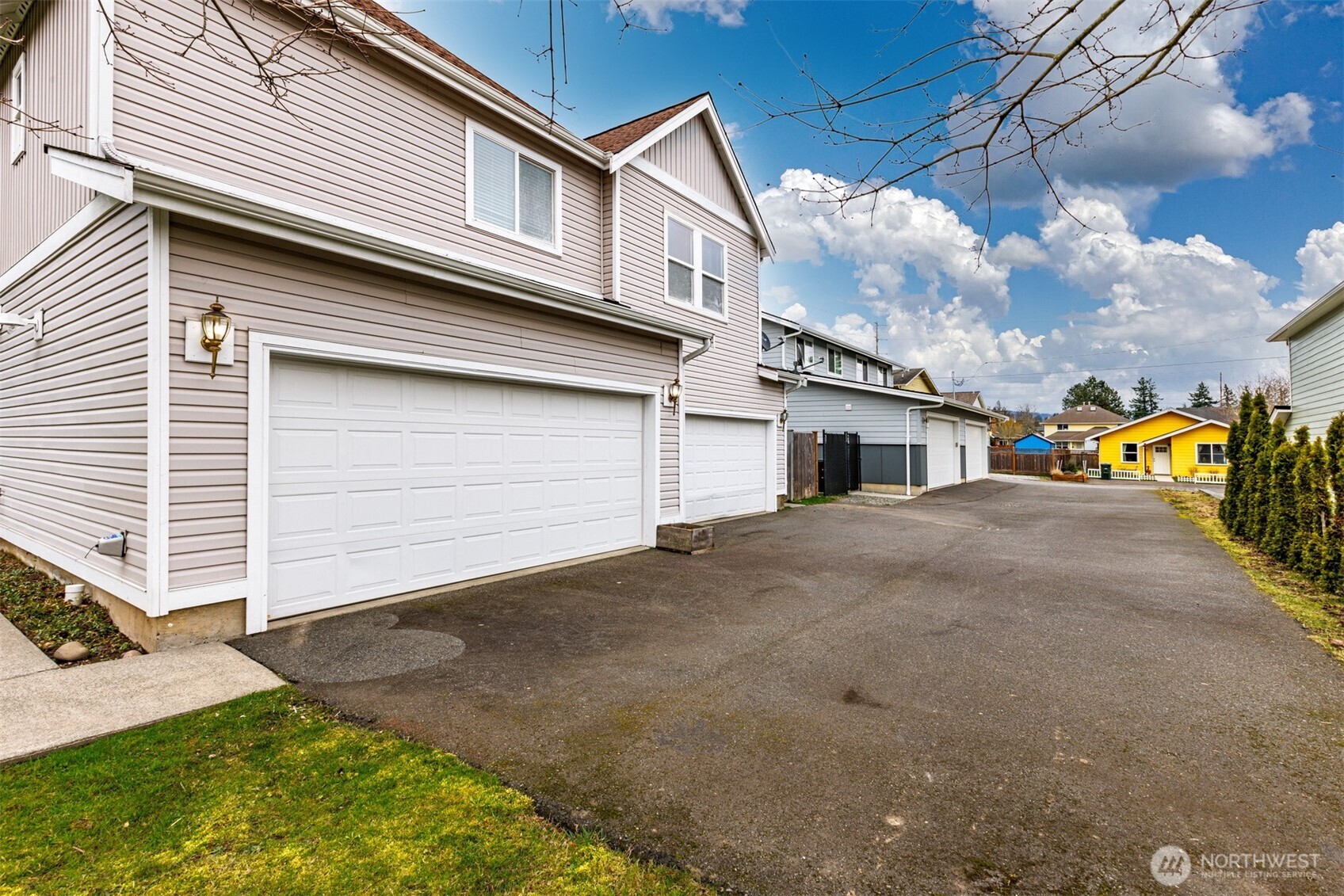 1100 E Illinois Street , Bellingham, WA 98226