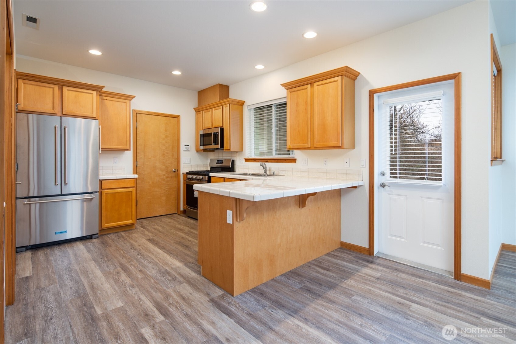 1100 E Illinois Street , Bellingham, WA 98226