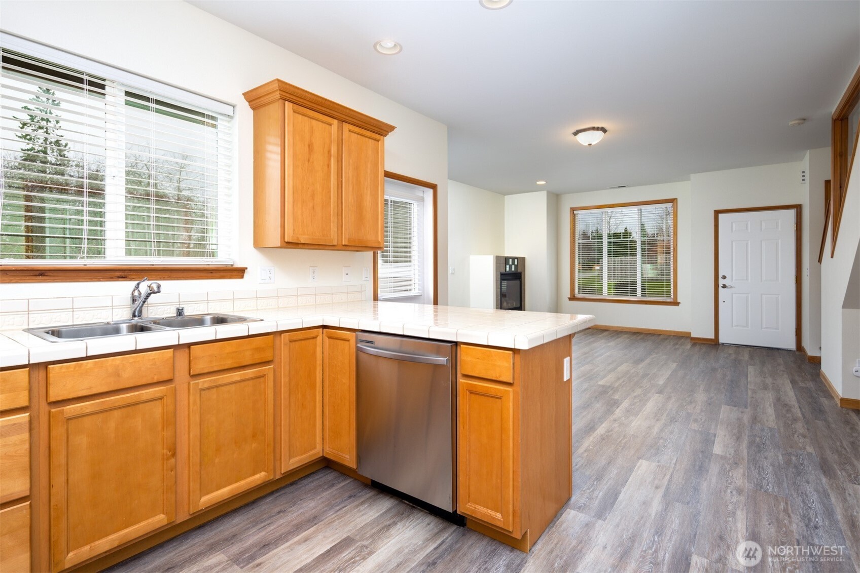 1100 E Illinois Street , Bellingham, WA 98226