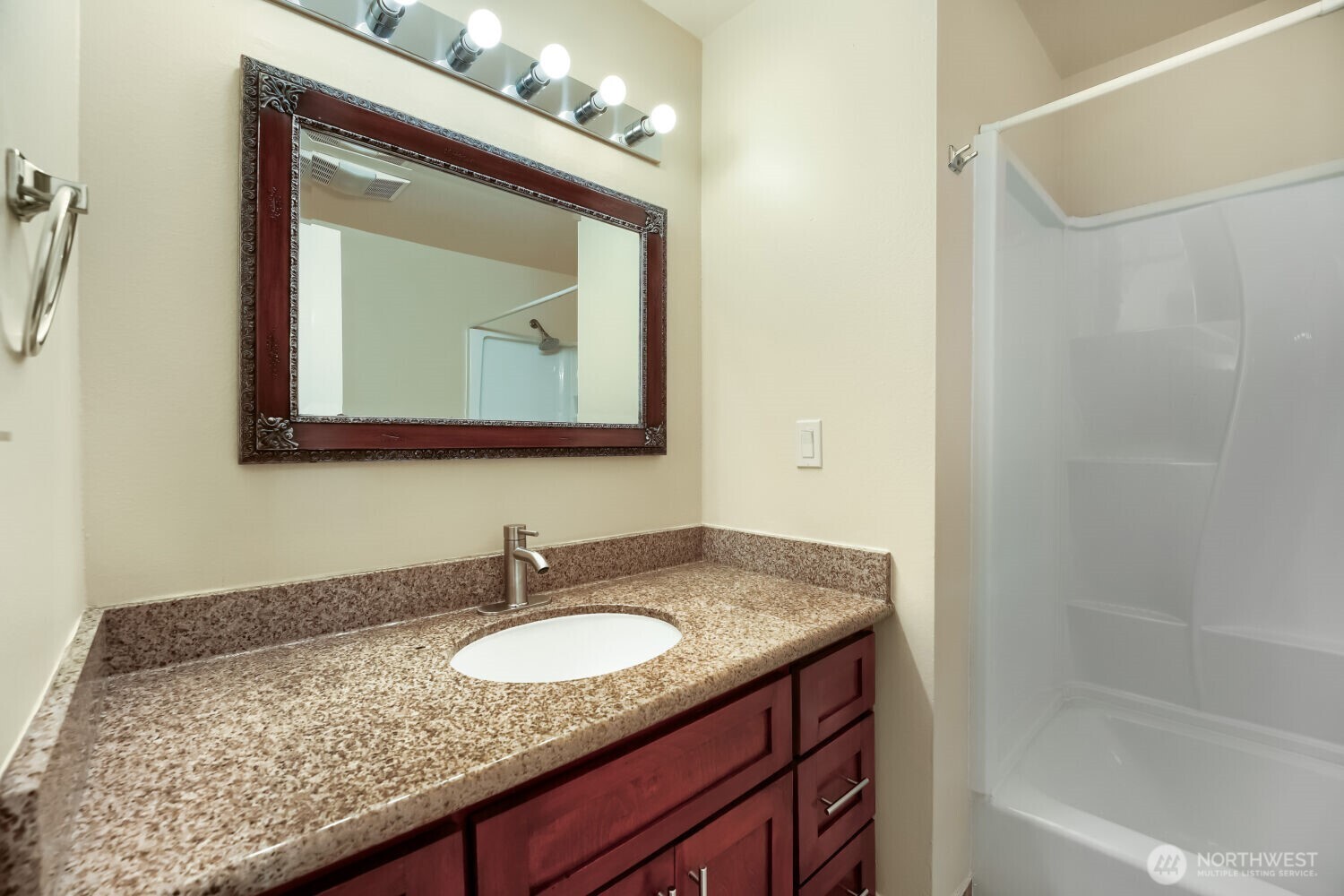 17208 NE 45th Street #66, Redmond, WA 98052