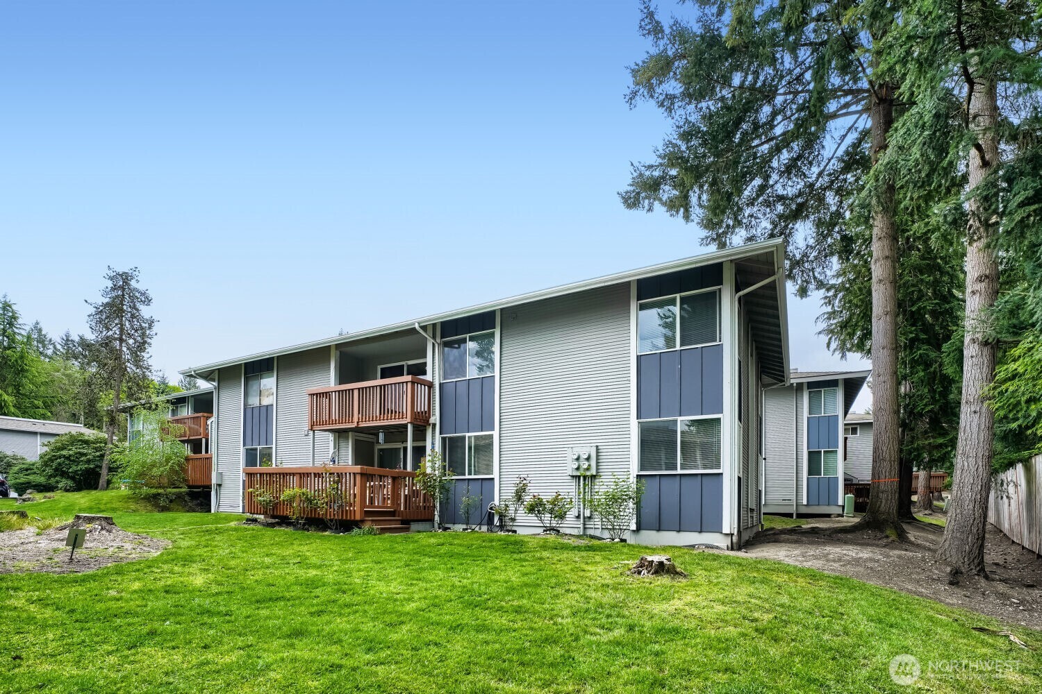 17208 NE 45th Street #66, Redmond, WA 98052