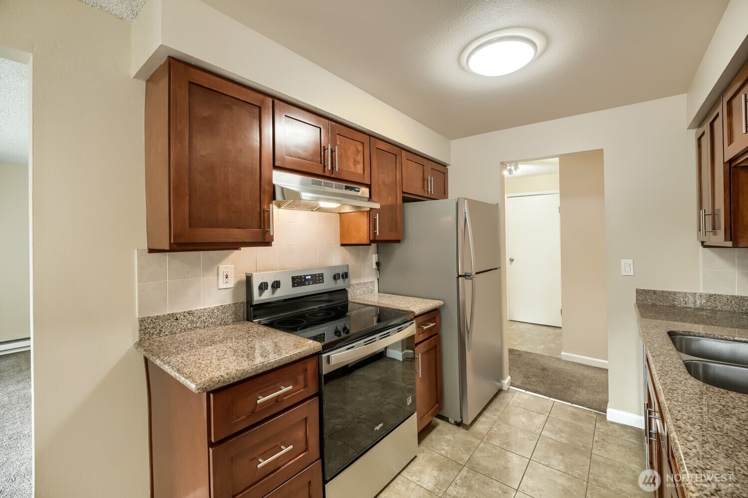 17208 NE 45th Street #66, Redmond, WA 98052