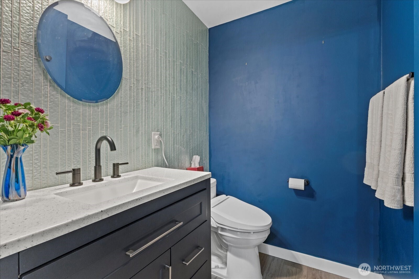 12716 NE 120th Street #H-7, Kirkland, WA 98034
