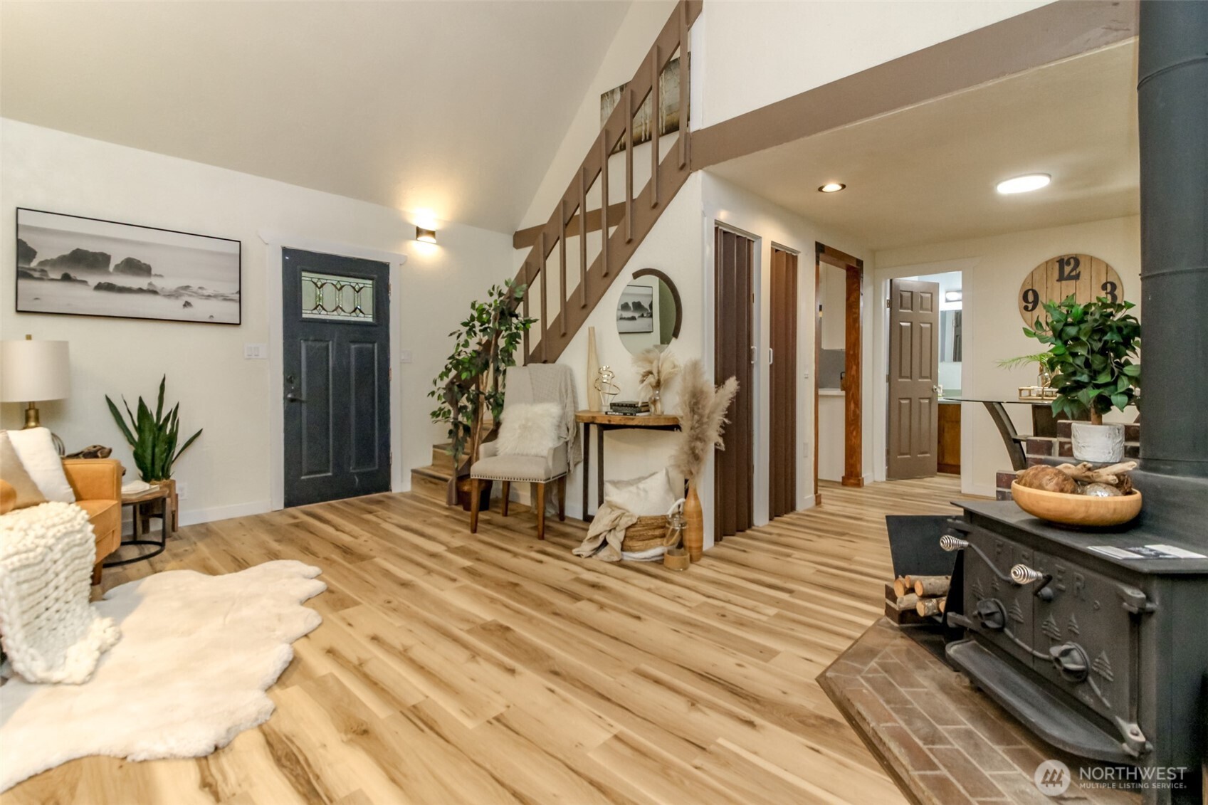 16900 Kalmia Court SE, Yelm, WA 98597