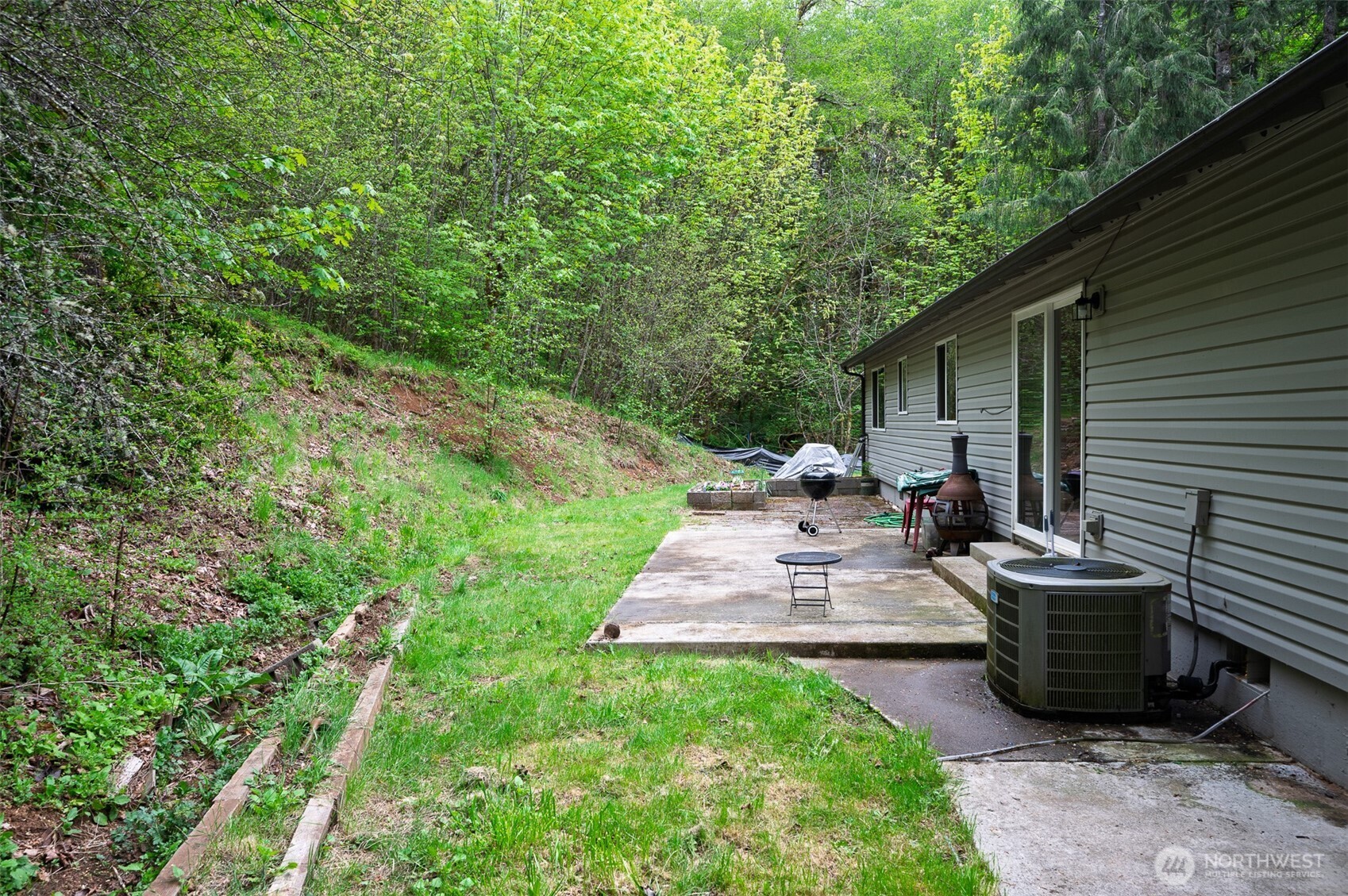 415 Mckee Road , Castle Rock, WA 98611