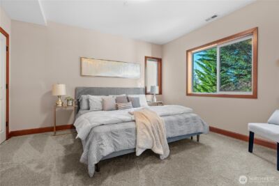 20619 NE 16th Street , Sammamish, WA 98074 - Photo 23