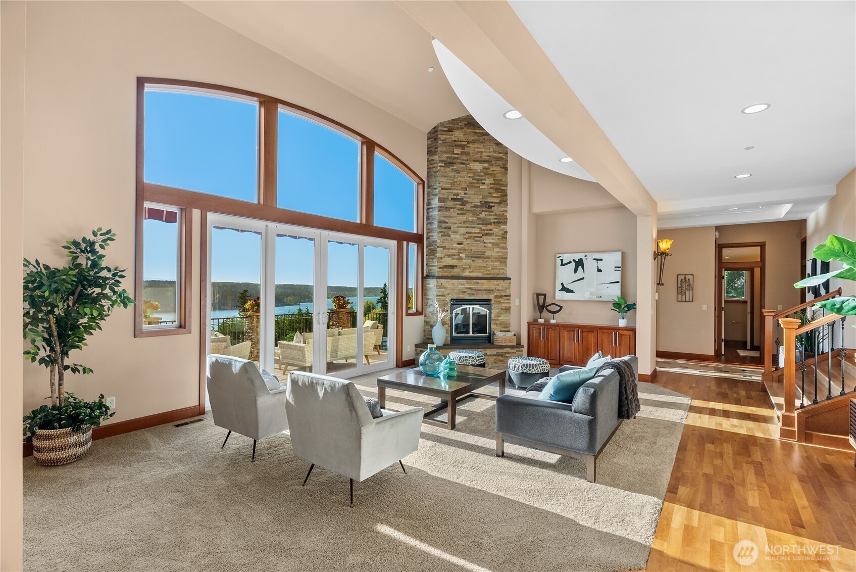 20619 NE 16th Street , Sammamish, WA 98074