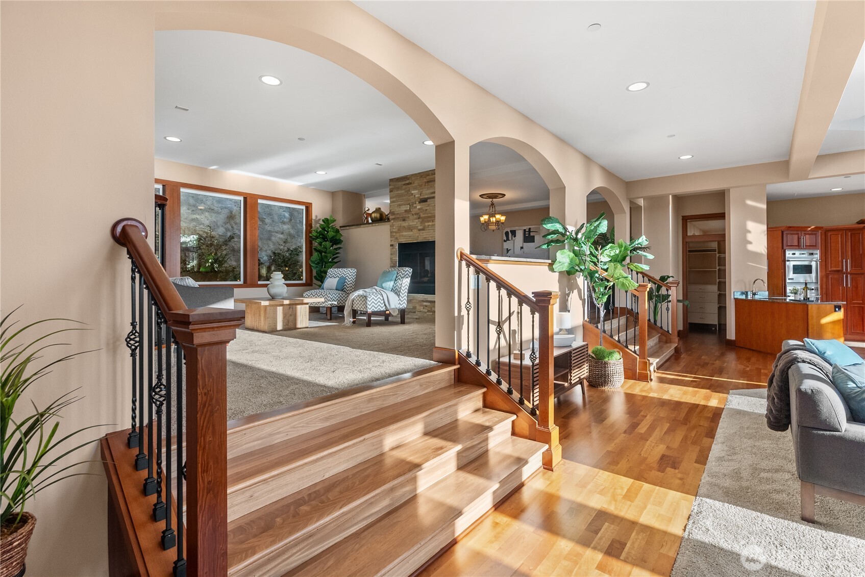 20619 NE 16th Street , Sammamish, WA 98074