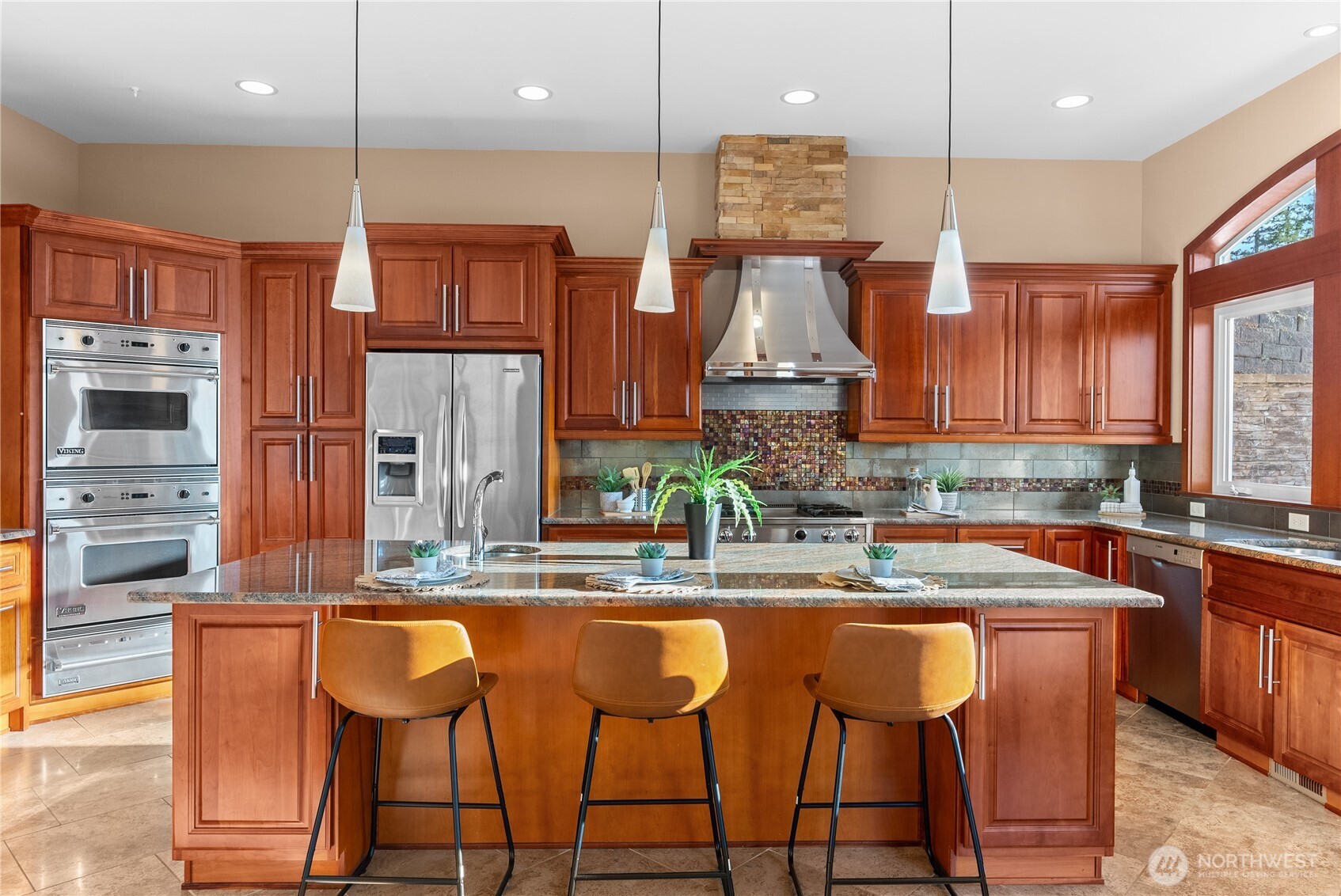20619 NE 16th Street , Sammamish, WA 98074