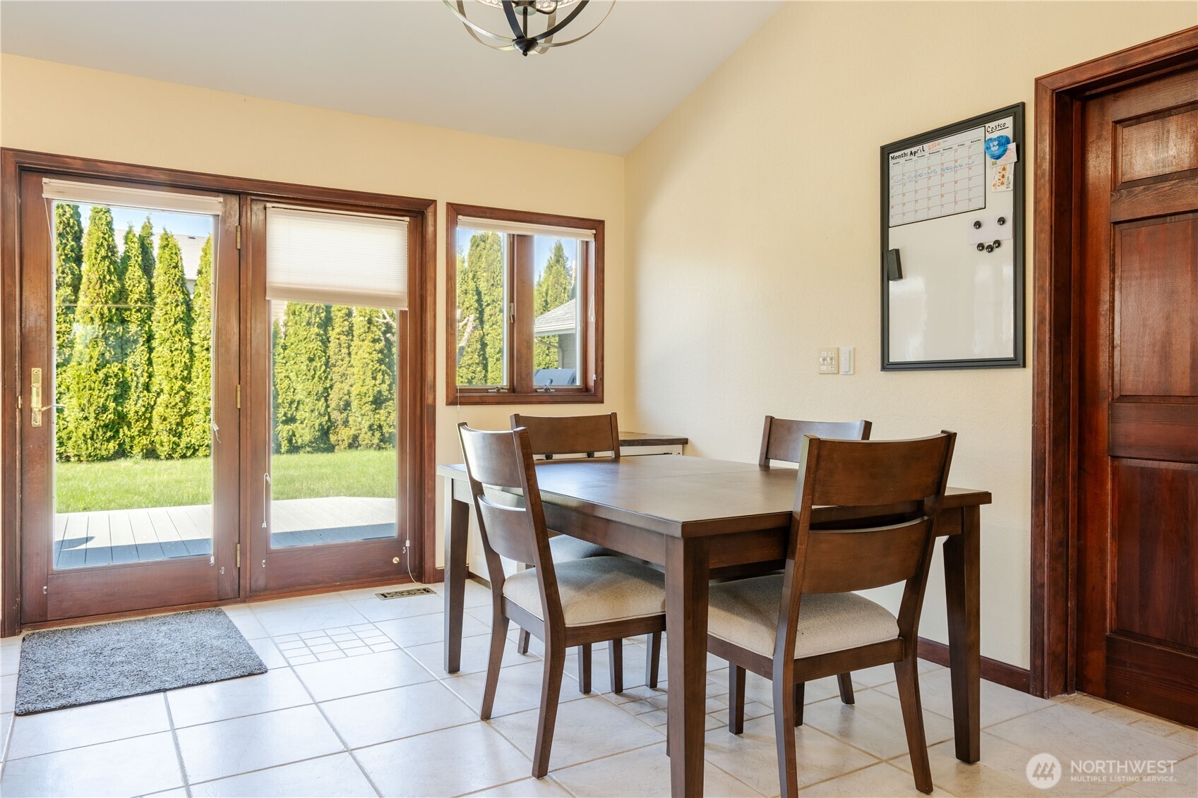 1277 Aaron Drive , Lynden, WA 98264