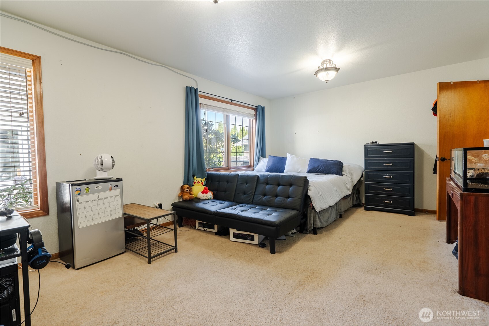1277 Aaron Drive , Lynden, WA 98264