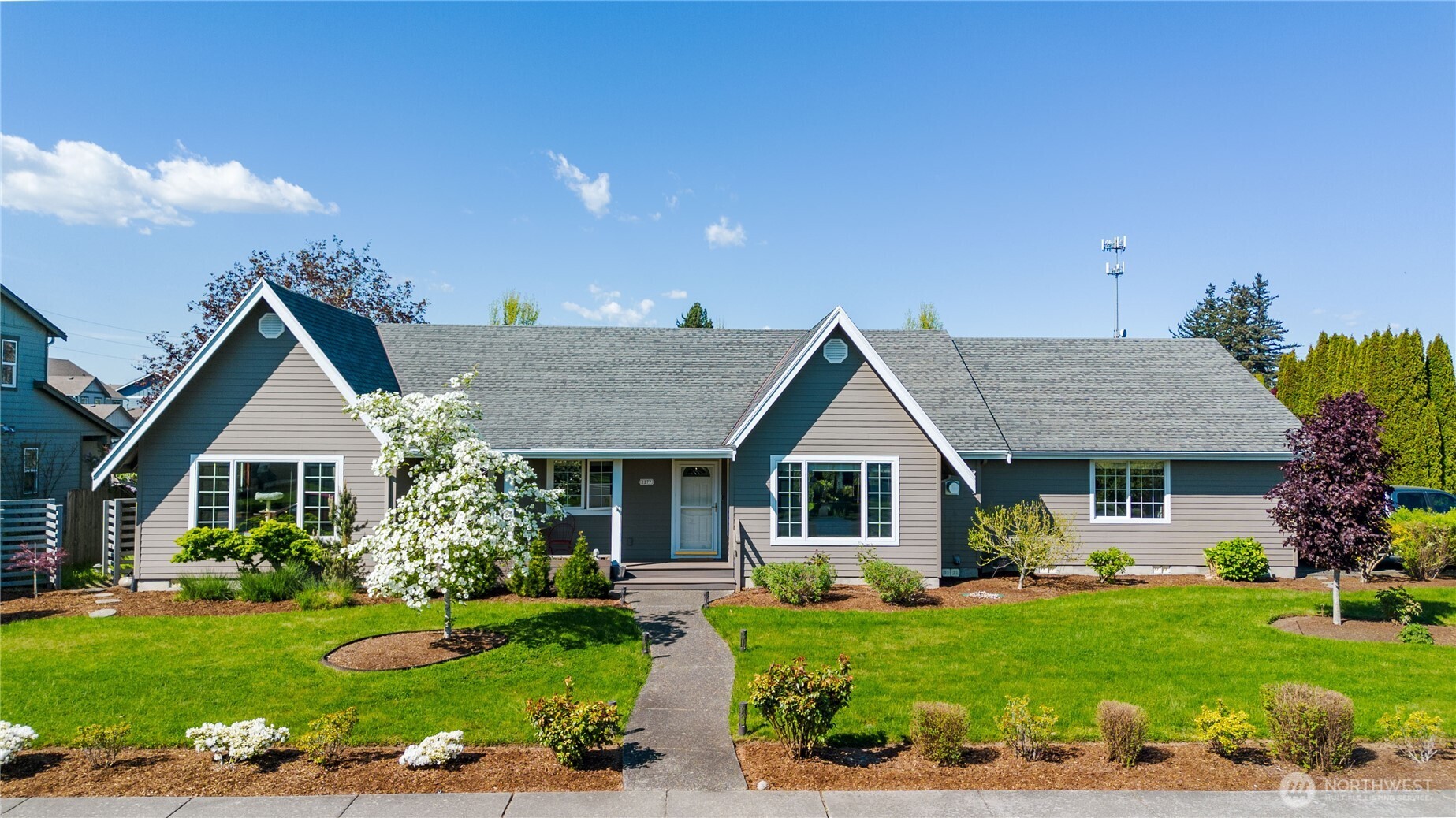 1277 Aaron Drive , Lynden, WA 98264