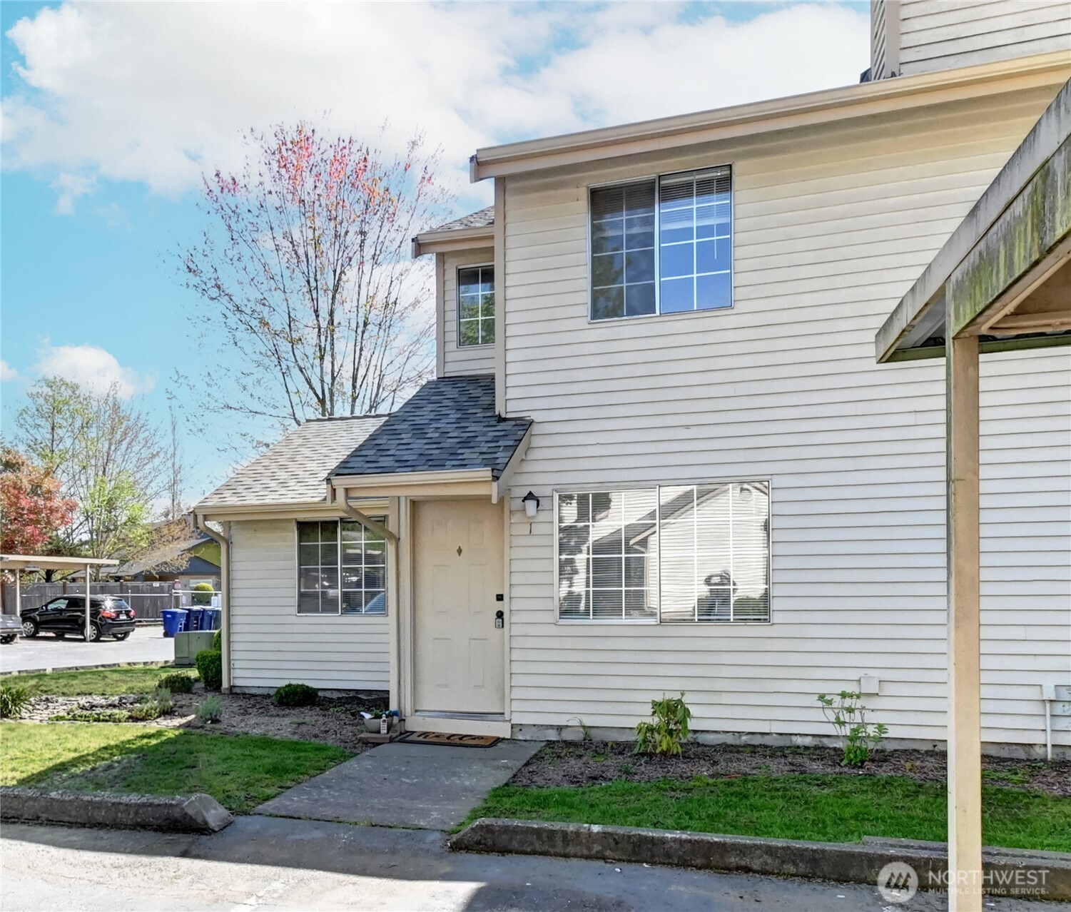 115 124th Street NE #E1, Everett, WA 98208