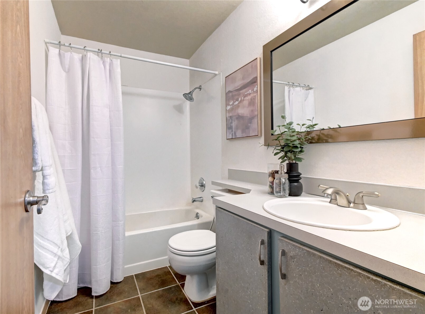 115 124th Street NE #E1, Everett, WA 98208