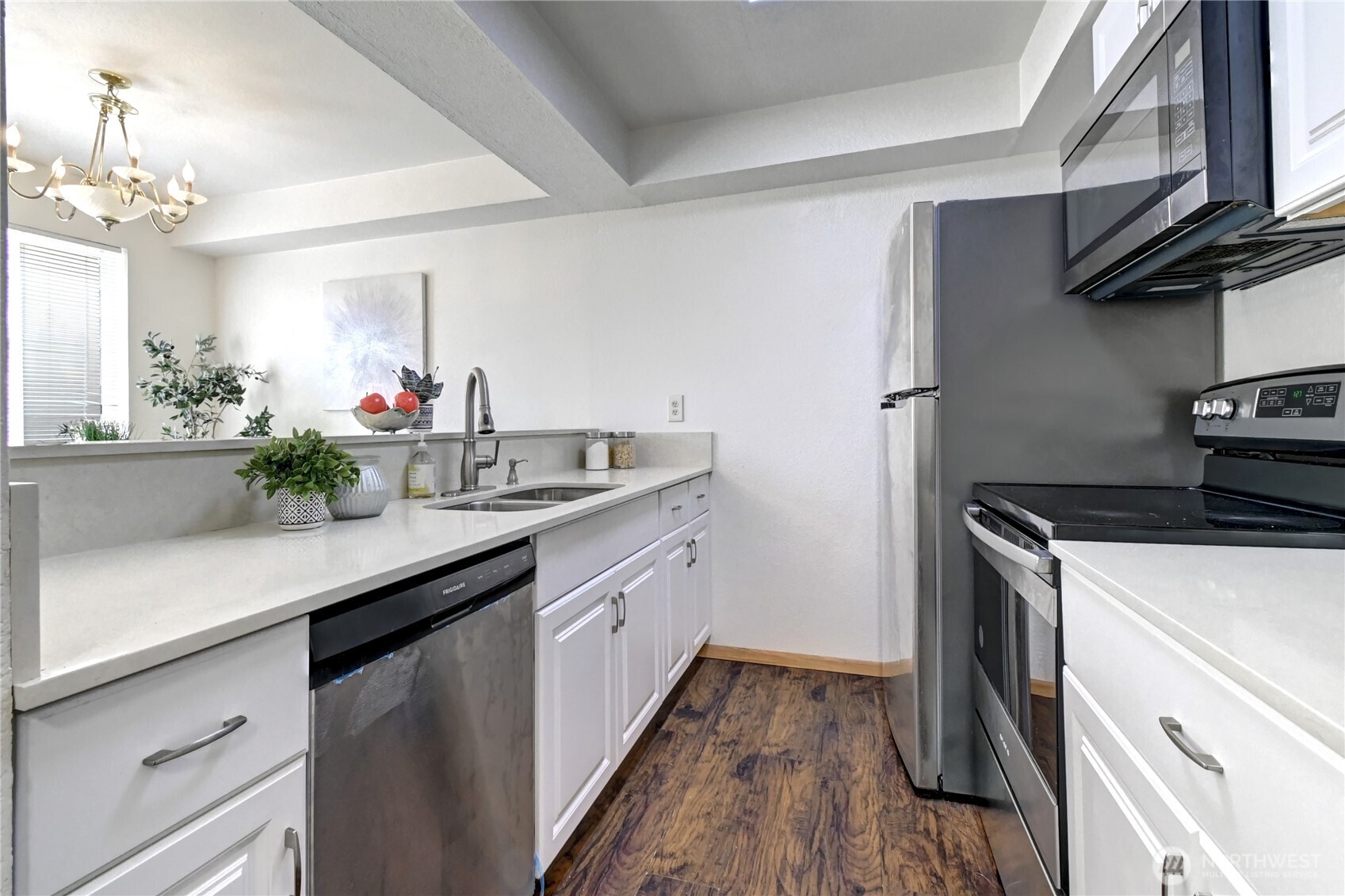 115 124th Street NE #E1, Everett, WA 98208