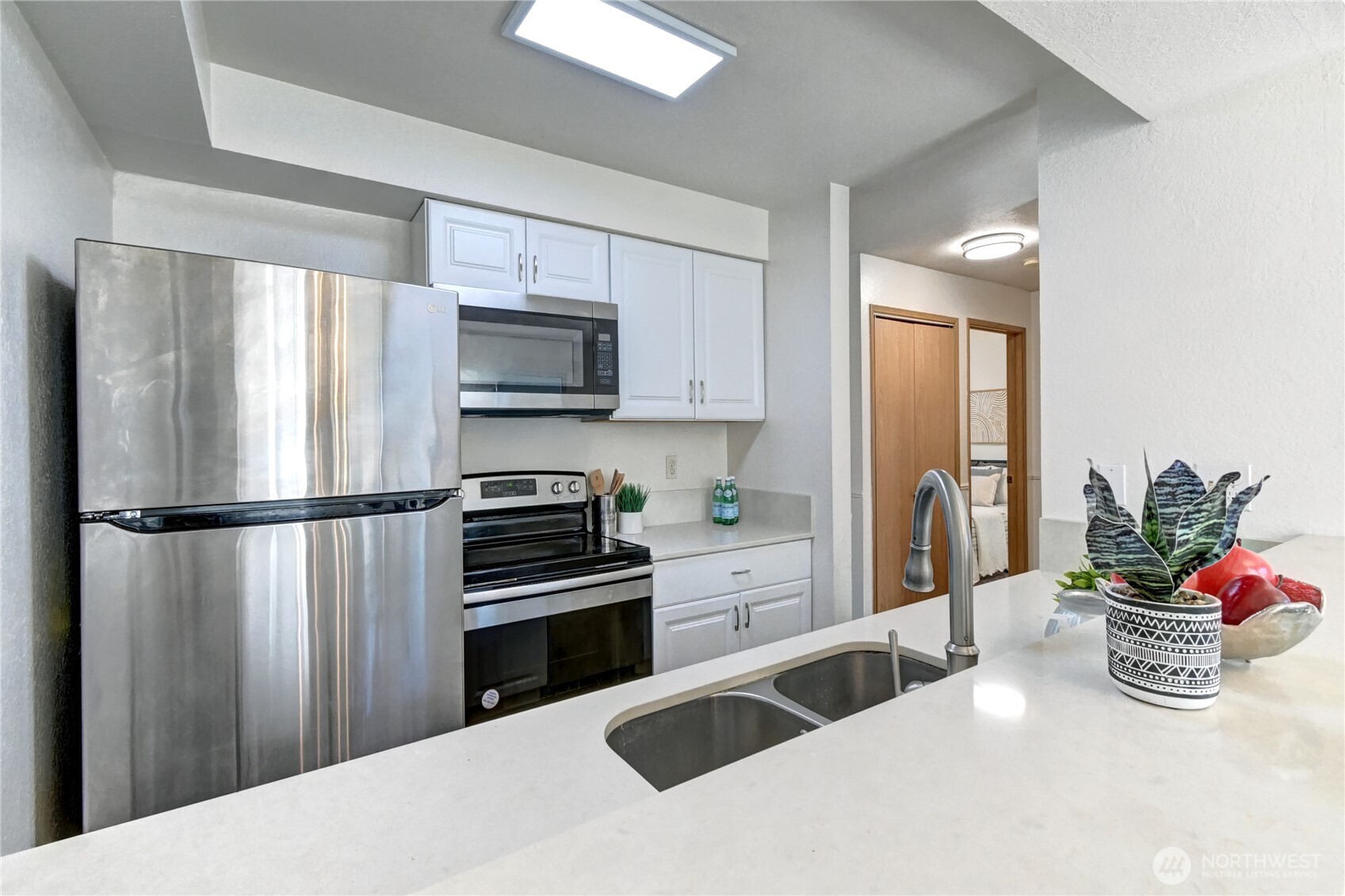 115 124th Street NE #E1, Everett, WA 98208
