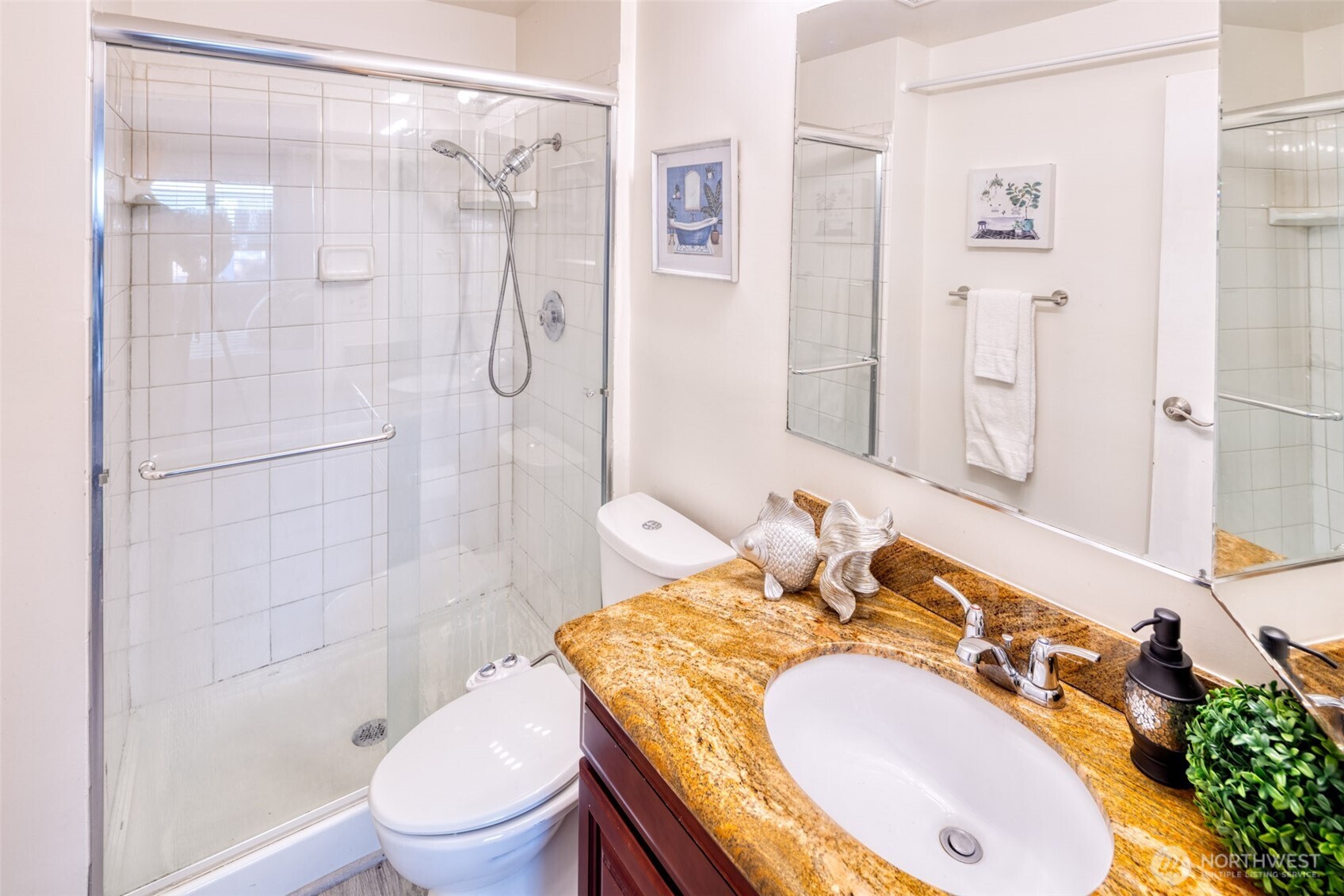 15208 NE 8th Street #C4, Bellevue, WA 98007