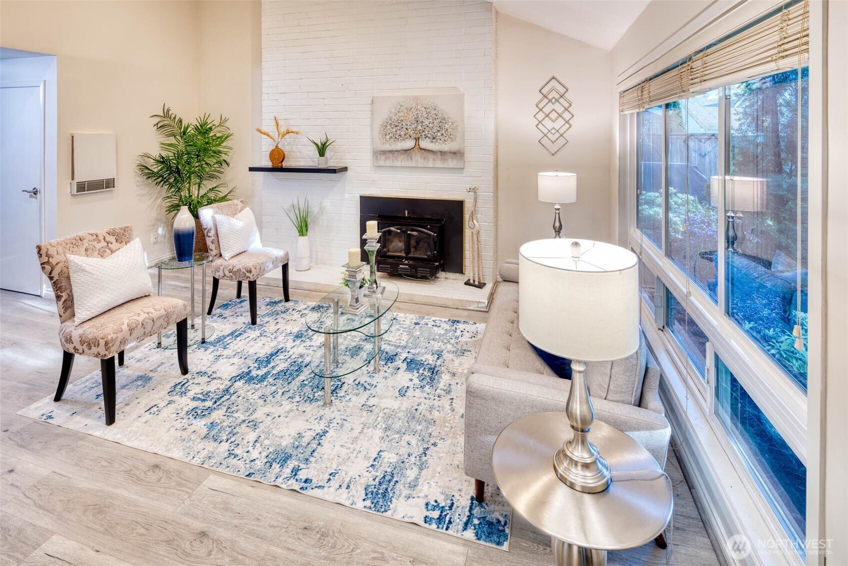 15208 NE 8th Street #C4, Bellevue, WA 98007