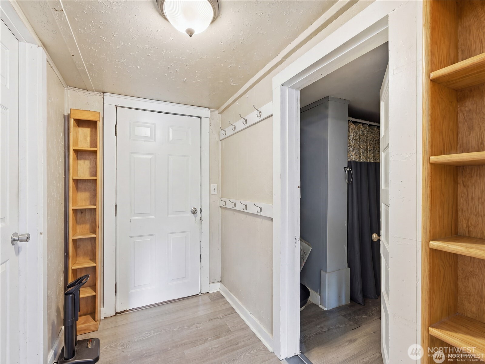 2436 Chatham Hill Drive , Wenatchee, WA 98801