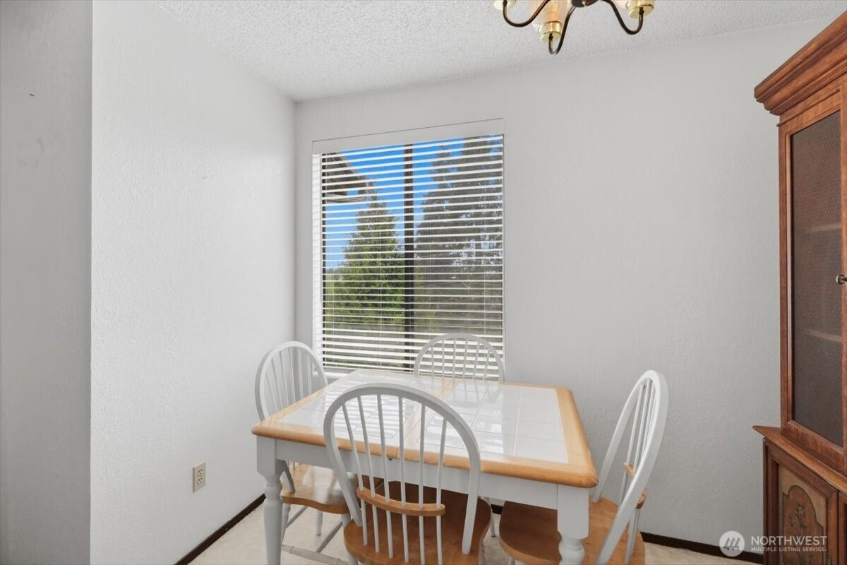 3515 S 160th Street #C6, SeaTac, WA 98188