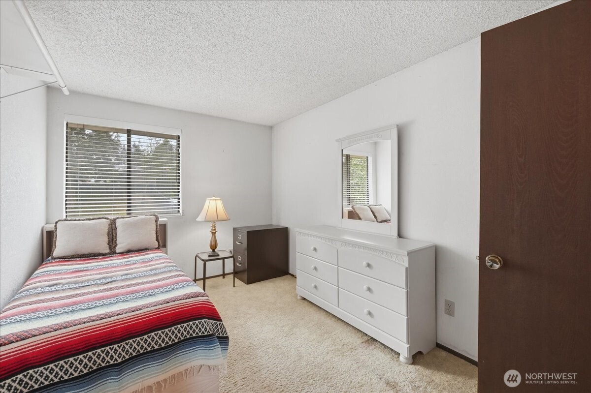3515 S 160th Street #C6, SeaTac, WA 98188