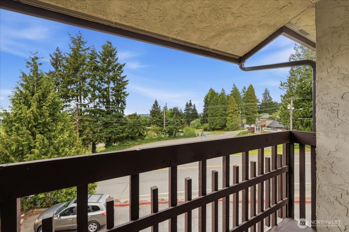 3515 S 160th Street #C6, SeaTac, WA 98188