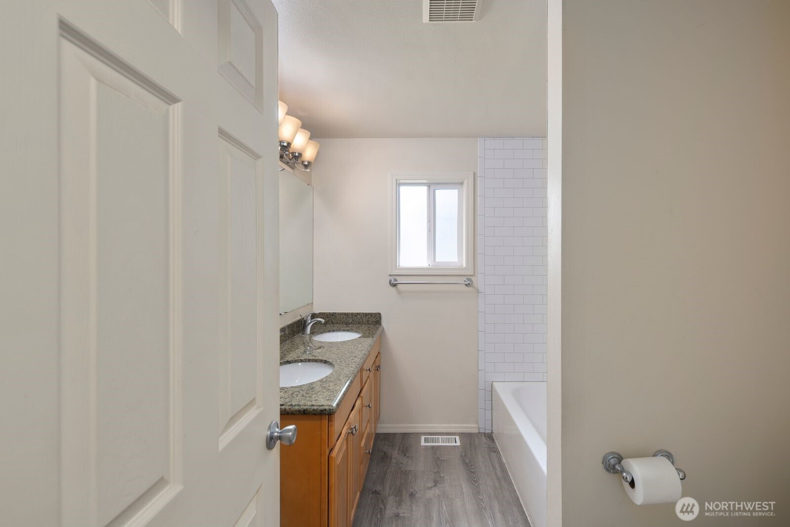 15420 SE 144th Place , Renton, WA 98059