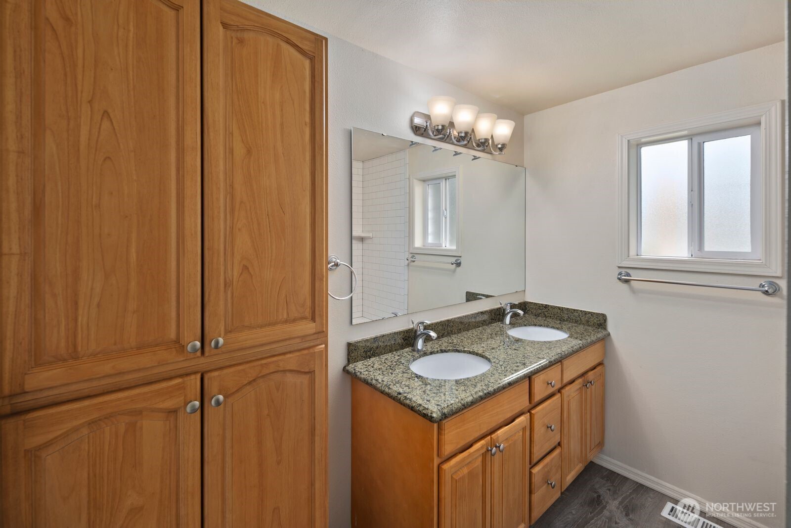 15420 SE 144th Place , Renton, WA 98059