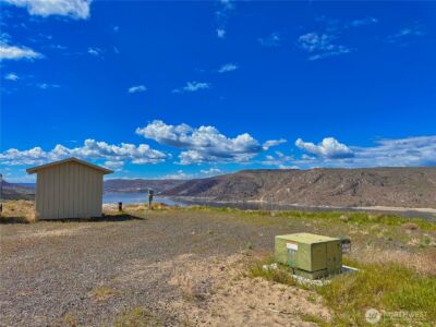 46020 Arrowleaf Canyon Drive N, Grand Coulee, WA 99133 - Photo 8