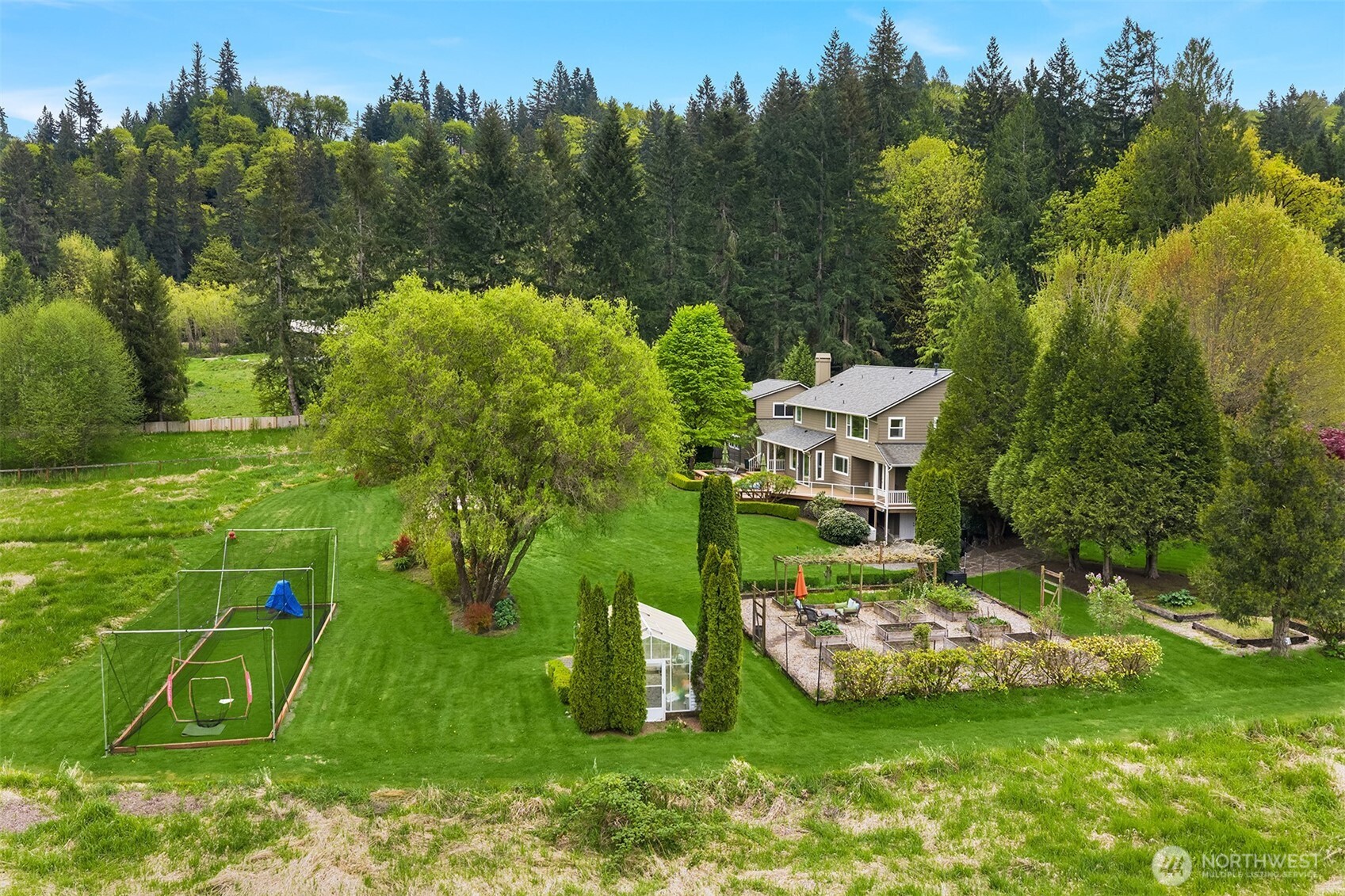 3516 224th Avenue NE, Redmond, WA 98053