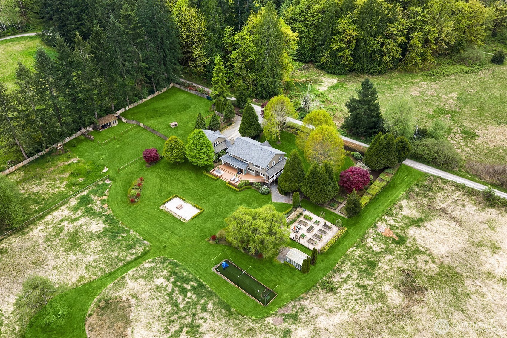 3516 224th Avenue NE, Redmond, WA 98053