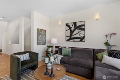 1108 18th Avenue #A, Seattle, WA 98122 - Photo 11